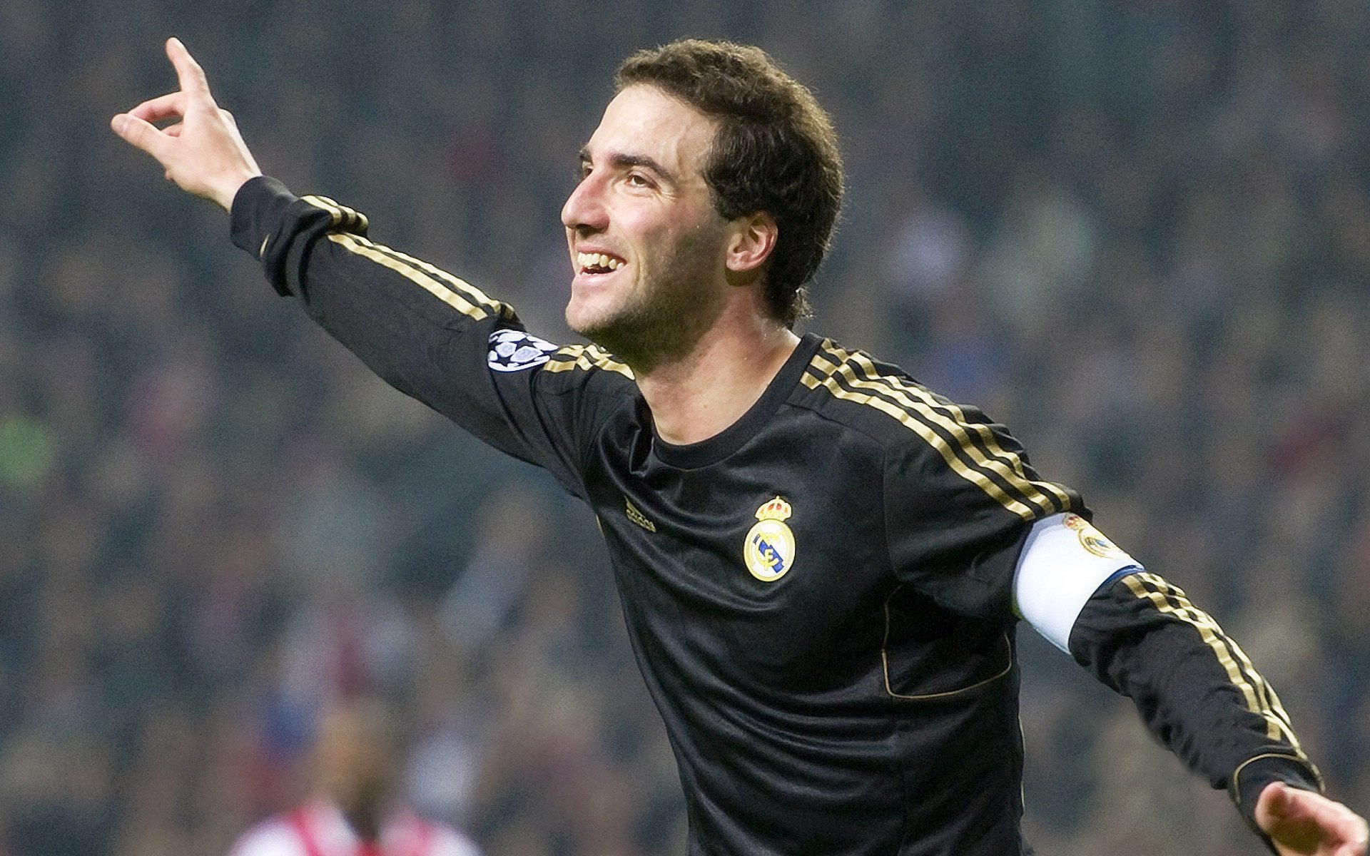 保利娜·普费夫跳台赛场突破自我，保加利亚普罗夫迪夫音乐舞蹈美术学院